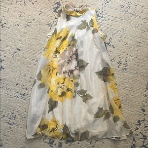 EUC Women’s petite Floral Sleeveless Dress with Yellow and Gray Accents